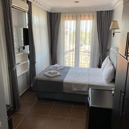 Hotell Ares 3*