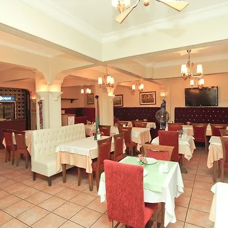Ares Hotell