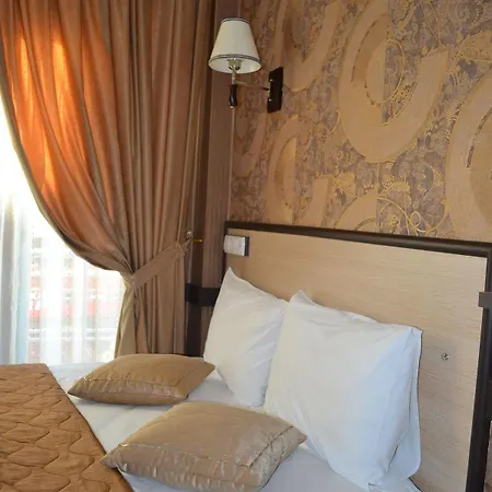 Ares Hotell