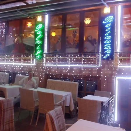 Hotell Ares 3*