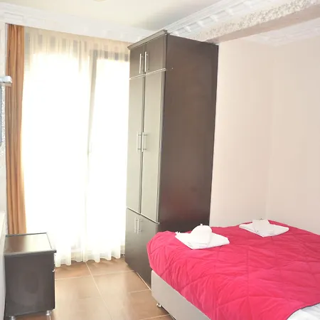 Ares Hotel