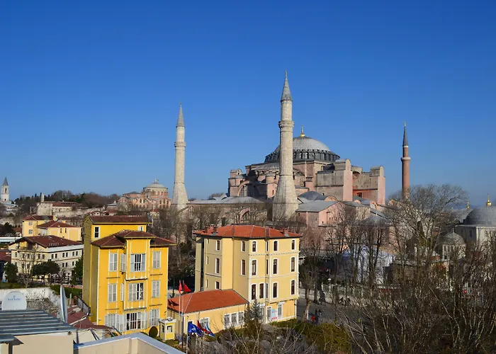 Ares 3* Стамбул