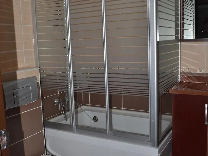 Ares 3* Стамбул